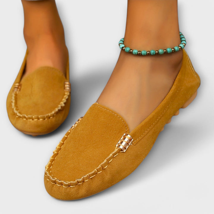 Olivia - Moccasin slip on