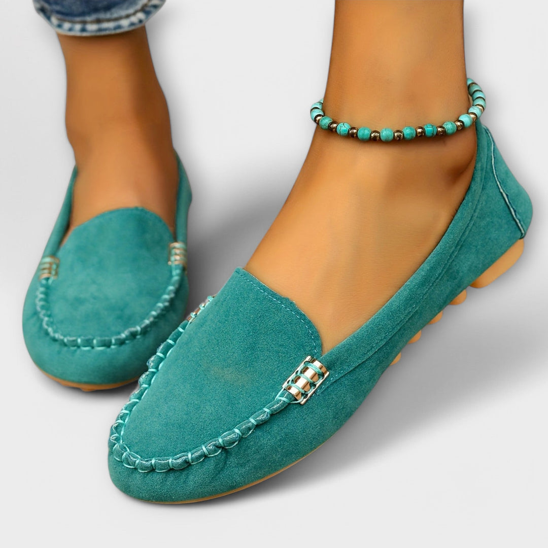Olivia - Moccasin slip on