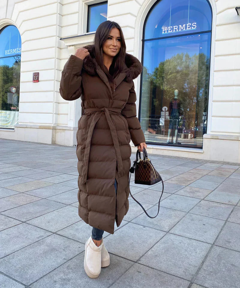 Eleva -  Women's long winter coat with hood