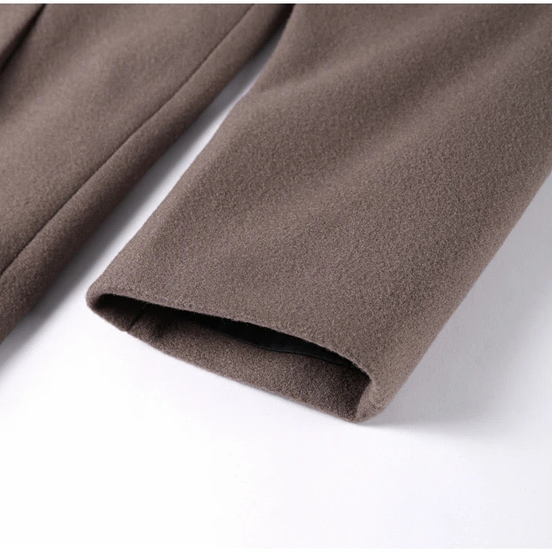 Freesia - Women's Coat with a Luxurious Cut